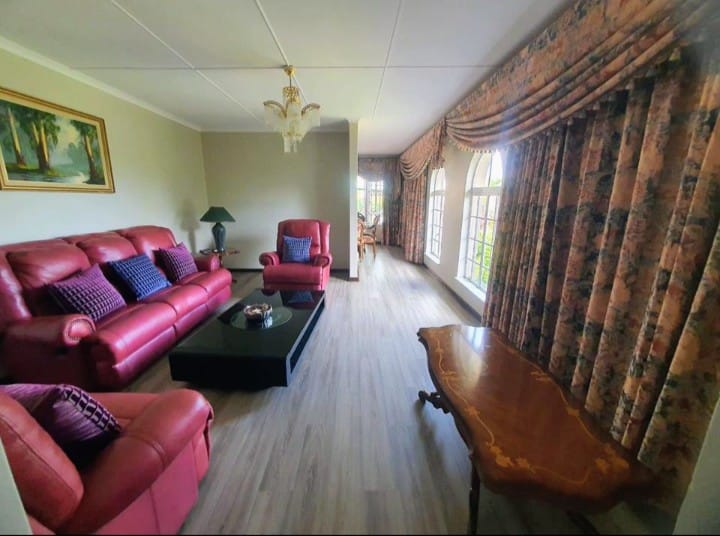3 Bedroom Property for Sale in Beacon Bay North Eastern Cape